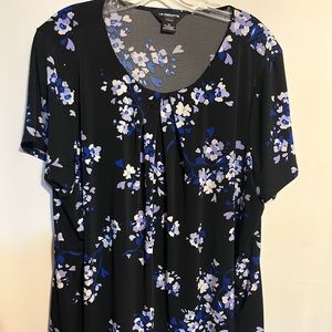 Liz Claiborne black floral blouse
